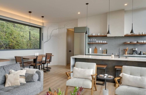 Mills River House | 3x Lux Glass Homes sleeps 12