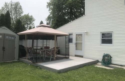 Cape May - Wildwood Apartment | 4.5 blocks to beach. Huge yard