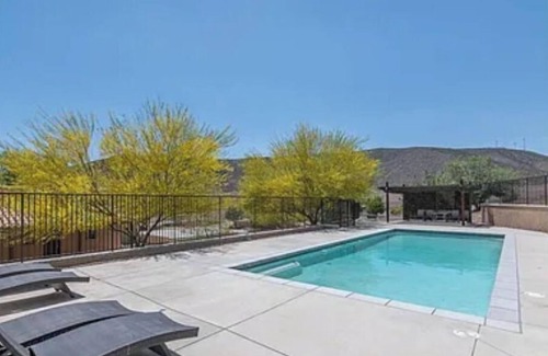 Hemet Apartment | 4-6 sleeper Casita on 6 acre, serene property near Temecula Wine Country & Beach