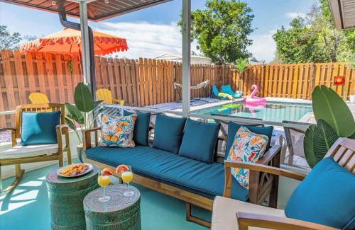 Whitfield House | 4 Bd Family Pool Retreat Wgame Room, Near Beach