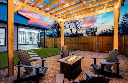 West Dallas House | 4 BD Victory Gardens Estate - Mins to Sites