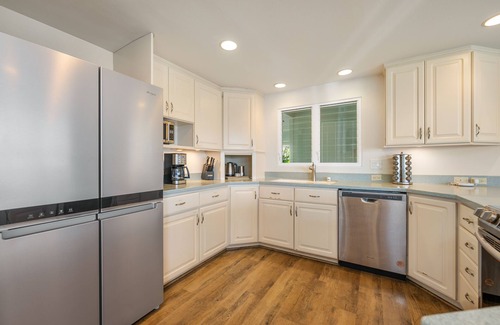 Hawaii Kai House | 4 BDR Hilltop Home w/Stunning Views, 20 Minutes from Honolulu!