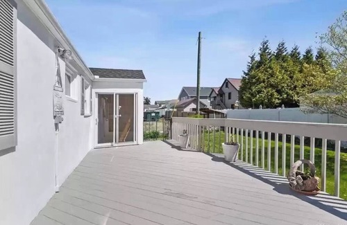 Old Lyme House | 4 BED/2 BATH -PRIVATE BEACH: OLD COLONY
