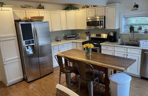 Beach Haven West House | 4 bed 2 bath house on lagoon close to beach