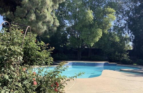 Greenacres House | 4 BED/3BATH huge custom POOL HOME in Fabulous neighborhood!Pool table/fireplace!