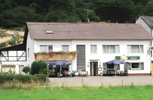 Putzborn Bed & Breakfast | 4-bed apartment - Neunkirchen mill