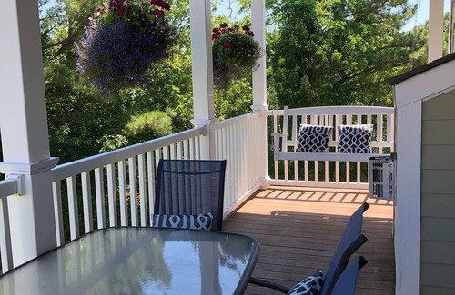 Ocean View House | 4-Bed Condo, pool access, 2 miles to beach, peloton bike, walk to stores/dining!