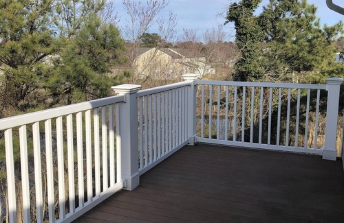 Ocean View House | 4-Bed Condo, pool access, 2 miles to beach, peloton bike, walk to stores/dining!