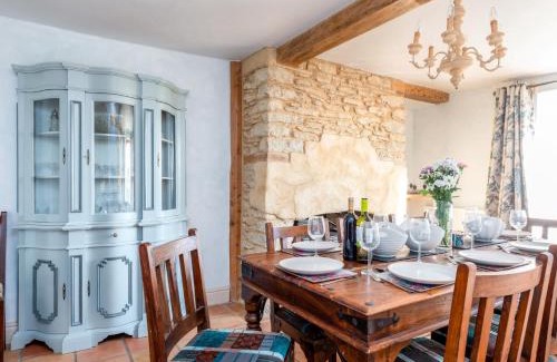 Gillingham House | 4 Bed in Gillingham 80670