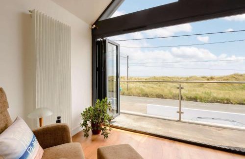 New Romney House | 4 Bed in New Romney 88208