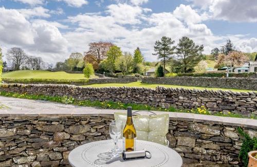 Near Sawrey House | 4 Bed in Sawrey LCC33
