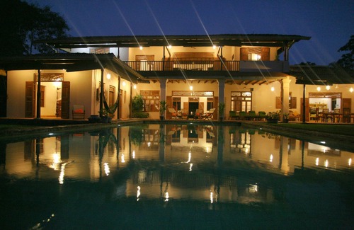 Kathaluwa Villa | 4 bed villa. Spectacular views across Koggala lake.