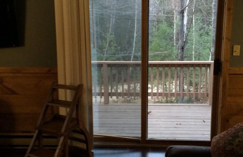 Bartlett Condo | 4 Bedroom 2 Bath, 1 Mile To Attitash, 4 Miles To Storyland