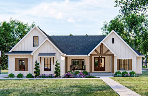 Pueblo House | 4-Bedroom /3-Bath Estate w Mountain Views, Covered Deck, Fitness Room, WiFi, AC