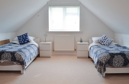 Mudeford Cottage | 4 bedroom accommodation in Mudeford, near Christchurch