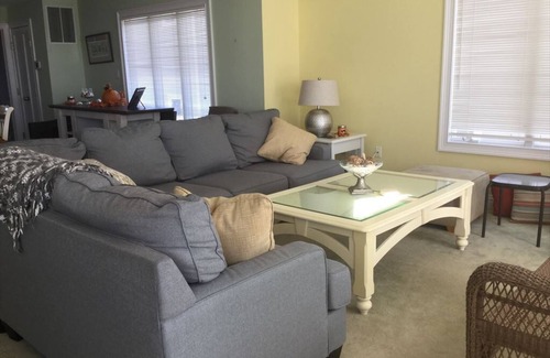 Harvey Cedars House | 4 bedroom accommodation in Harvey Cedars