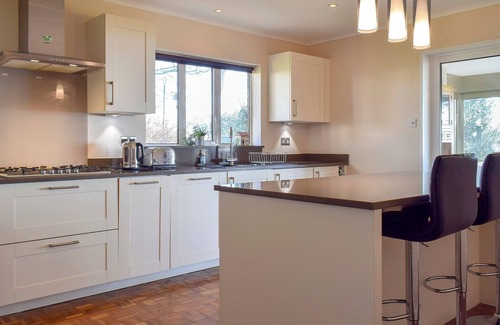 Rousdon Cottage | 4 bedroom accommodation in Rousdon, near Lyme Regis