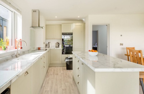 Newport East Cottage | 4 bedroom accommodation in Newport