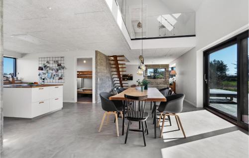 Lokken House | 4 Bedroom Amazing Home In Løkken