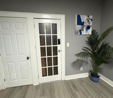 Weequahic Apartment | 4 bedroom apartment by Ewr Airport