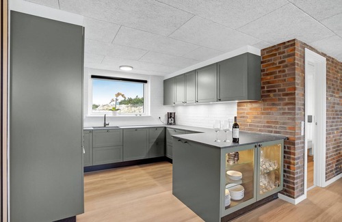 Klegod Strand House | 4 bedroom awesome home in Ringkøbing
