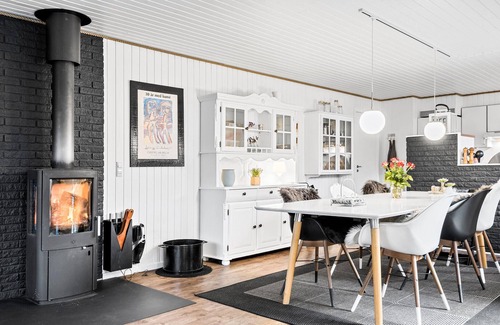 Ringkøbing-Skjern Municipality House | 4 bedroom beautiful home in Skjern