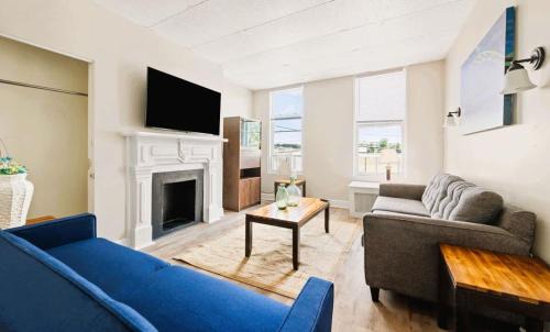 South Side Flats Apartment | 4 Bedroom Beauty Spacious Home in Southside