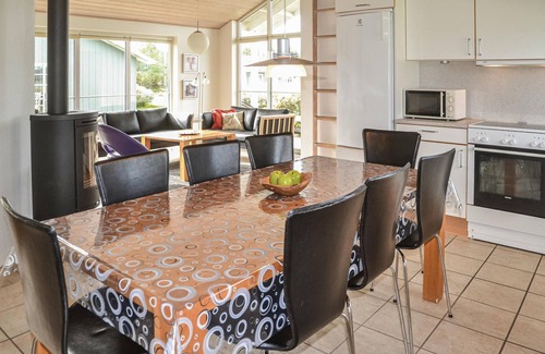 Houstrup House | 4 bedroom cozy home in Nørre Nebel
