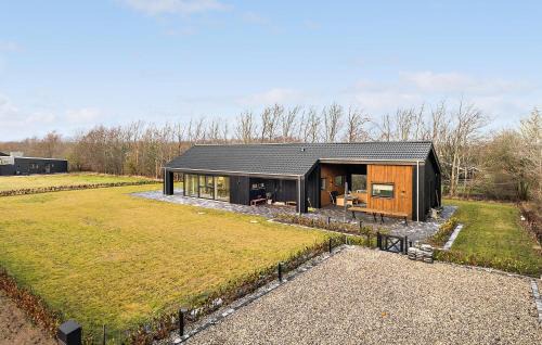 Nørre Hurup House | 4 Bedroom Cozy Home In Hadsund