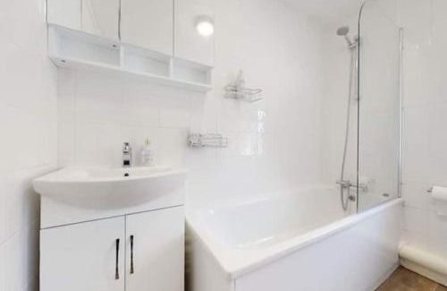 Holloway House | 4 bedroom family home on Piccadilly line