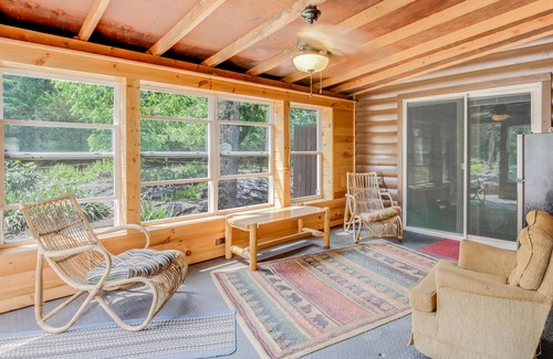 New Tazewell Other | 4 bedroom farmhouse within walking distance to Norris Lake