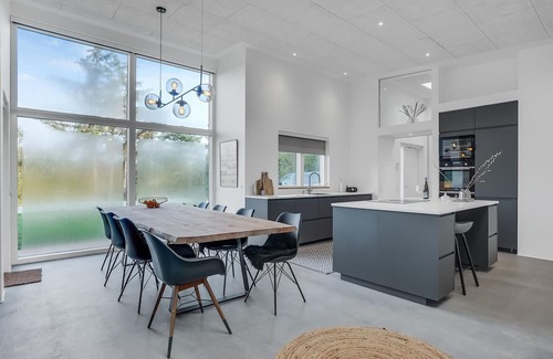 Sjaelborg House | 4 bedroom gorgeous home in Esbjerg V