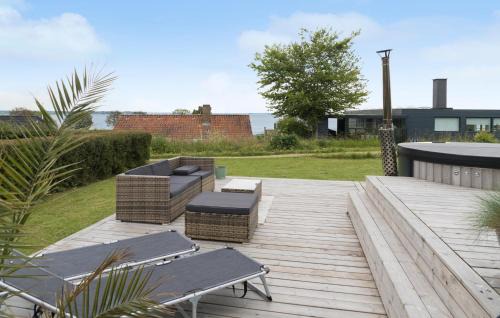 Grønninghoved Strand House | 4 Bedroom Gorgeous Home In Sjølund