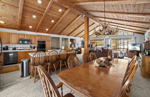 Truckee House | 4 Bedroom Home at 392 Skidder Trail home