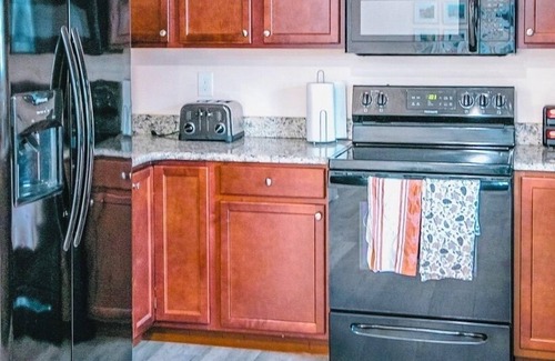 Christiansburg House | 4-Bedroom Home with 4 Private Baths, Just 9 Minutes to VT & I-81!