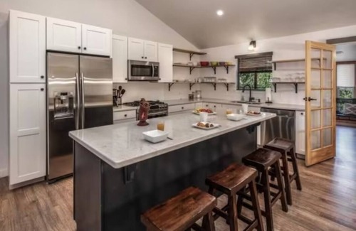 Alto House | 4 Bedroom House/Cabin - Sleeps 10