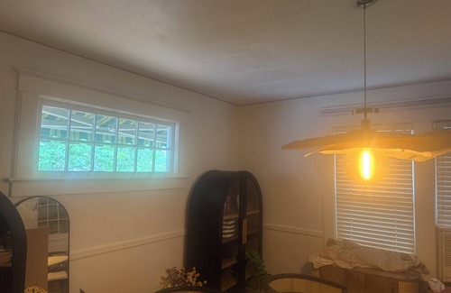 Cranford House | 4-bedroom house in awesome Cranford with WiFi, AC, Parking