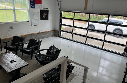 West Union House | 4 bedroom house on Lake Keowee 30 min from Clemson