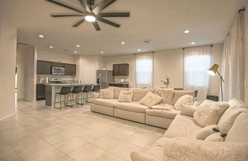 Buckeye House | 4-bedroom house with Casita!