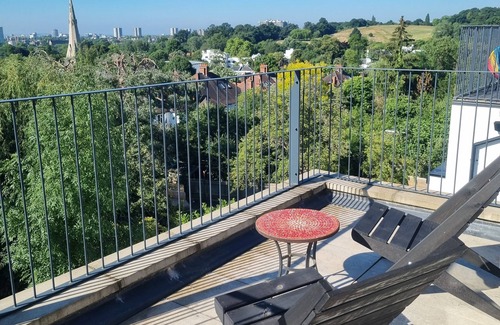 Highgate House | 4 Bedroom House With Stunning Views OF London