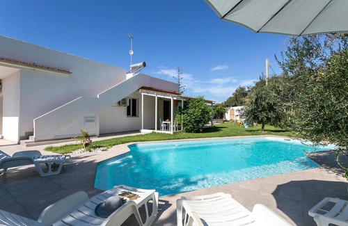 Caucana-finaiti-casuzze-finaiti Nord House | 4 bedroom accommodation in Santa Croce Camerina