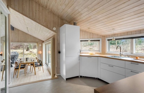 Bedegaard House | 4 bedroom lovely home in Nexø