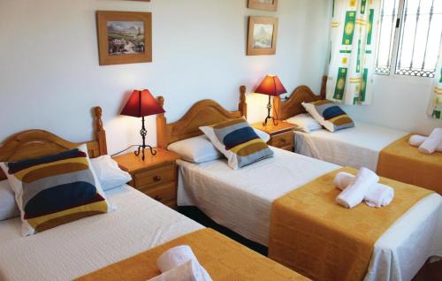 Canillas de Albaida House | 4 Bedroom Nice Home In Árchez