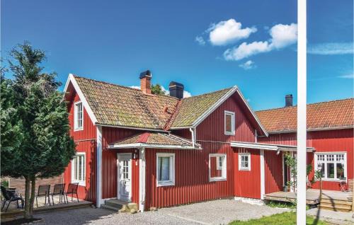 Sollebrunn House | 4 Bedroom Nice Home In Sollebrunn