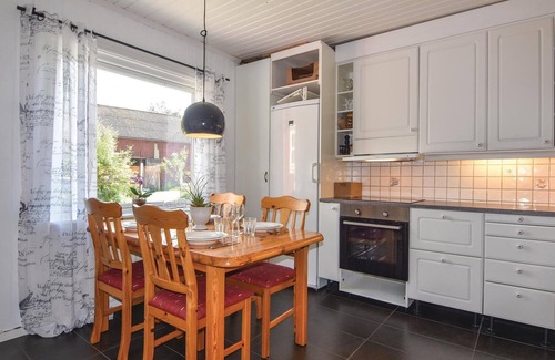 Sollebrunn House | 4 bedroom nice home in Sollebrunn