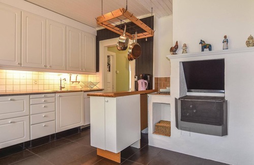 Sollebrunn House | 4 bedroom nice home in Sollebrunn