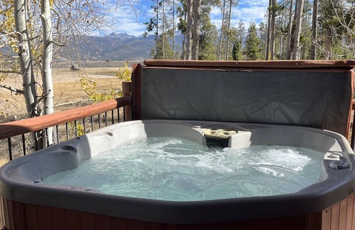 Granby House | 4 Bedroom pet friendly home with stunning views close to Winter Park Ski Resort