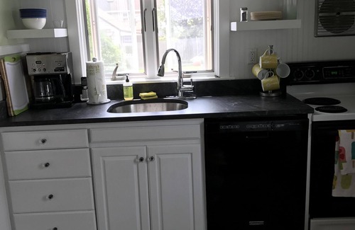 Portsmouth House | 4 Bedroom Portsmouth Home On The Sakonnet River