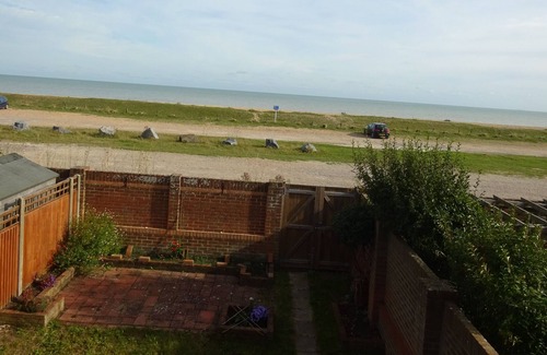 New Romney House | 4 bedroom premier property with sea views