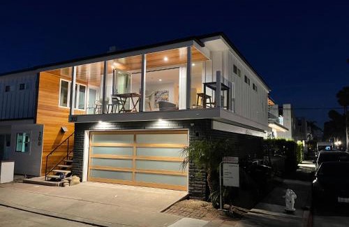 Balboa Island House | 4 bedroom Renovated Home on Balboa Island